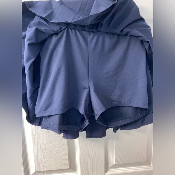 Garage Navy Tennis Skort - Picture 3 of 3